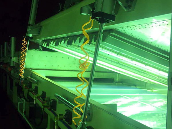 薄膜行業(yè)UV固化案例 薄膜行業(yè)UV固化案例